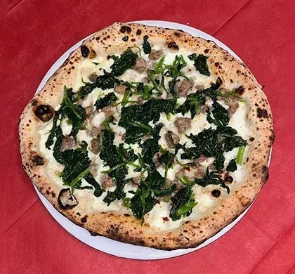 Pizza Salsiccia e Friarielli